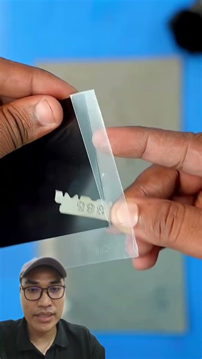 cara pasang lem oca pada lcd #smartphone #phone #viral #caraservishp #soldering #laptop #pcb #pc #hp