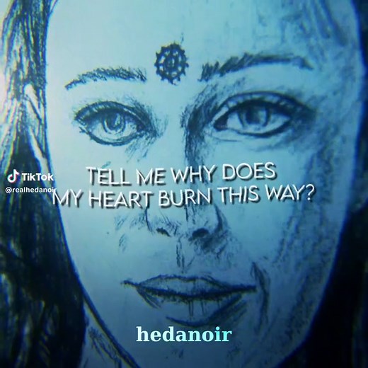 Clarke's Memorable Moments with Lexa in The 100