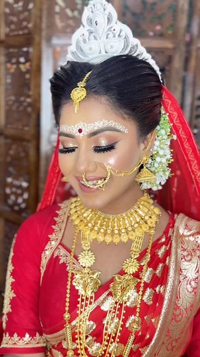 82 reactions · 18 comments | Bengali bridal Makeup and party Makeup Bookings are open .. Ph. 7076679955, Bidhan Road Siliguri #trending #trendingreels #bridalmakeupartistsoma #makeupartistsoma #trendingnow #siliguri #makeupartist #makeupartist #bridalmakeupartist #makeup | Soma's Makeup Studio And Academy | Facebook
