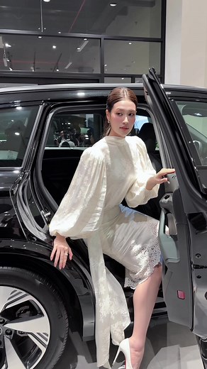 So sánh Audi Q3 và Audi Q5: Nên chọn xe nào?