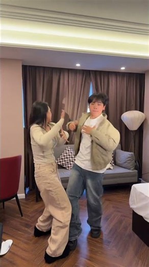 Sibling Swing: My Brother's Golfing Groove Brother & Golfing