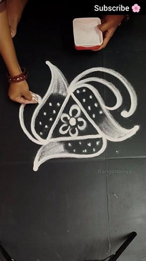 kutty kolam5️⃣ very simple rangoli design 🌺 easy kolam for beginners #smallkolam #shorts #muggulu