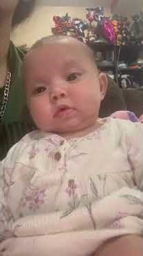 Alissa wanted to say hiii I turn 6 months today