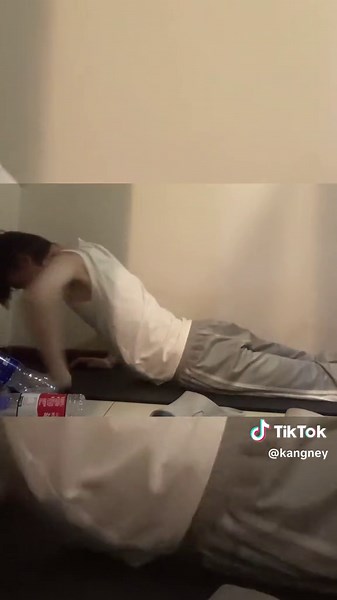 Hilarious Butterfly Push Up Fail Compilation