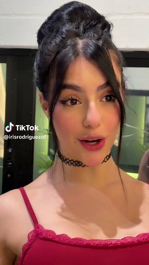 Iris Rodríguez: Biografía y Videos