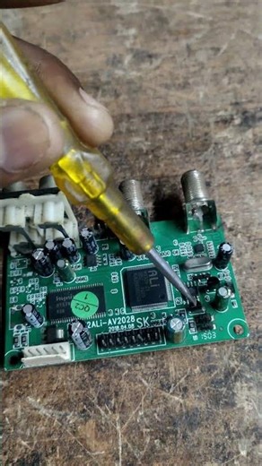 dth card signal problem repair #electrical #device #diyelectronics #electronics #mobile