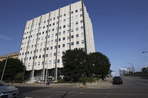 Akron will renovate police headquarters instead of seeking new site