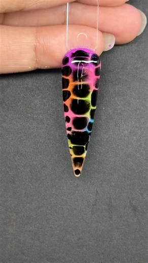 Colorful Snake Skin Nail Art 🌈 Easy Beginner DIY #beginnerfriendly #diynails #colourfulnails #nails