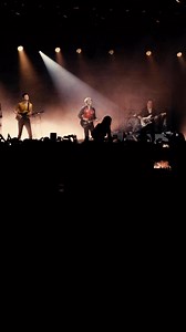 Take Me Out, live from The Barrowlands in March. We’re looking forward to being back in Glasgow next week for our show at SWG3. Who will we see there? 📹 Charlie Pryor | Franz Ferdinand