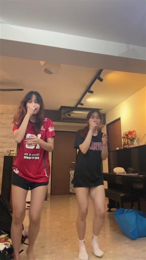 can see me counting 1234 HAHAGAGA