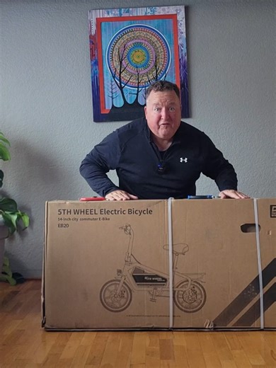 A Review of the 5th Wheel Penguin e-Bike: Unboxing and First Impressions #5thWheel #electric #RideElectric #My5thWheelMoment #Ride5thwheel #ride #ebike #ride