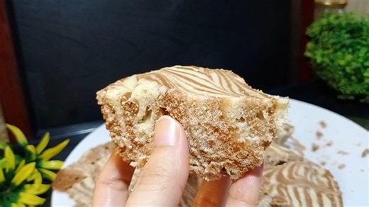 Marble Cake Recipe – Cake in 5 Minutes microwave - Yummy School Lunch Ideas - School Lunch box YouTube Link: https://youtu.be/LMsJvaDY0Ns | Den of Delights | Facebook