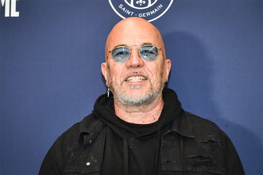 Pascal Obispo retrouve sa célèbre ex pour ses 60 ans et elle est survoltée
