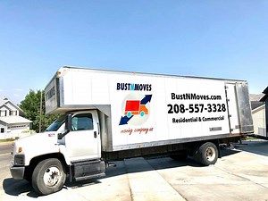 About Us | BustNMoves Moving & Storage
