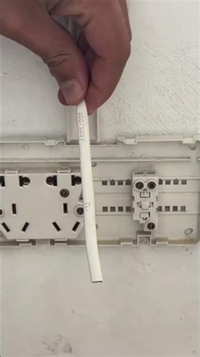 one of the processes of connecting and assembling a power outlet #machinerychannel