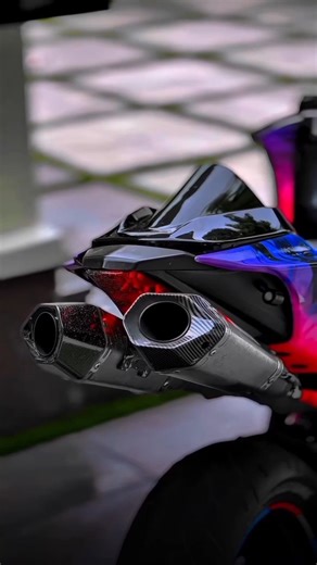 Yamaha R1 – The Beast on Streets 🏍🔥 | Cinematic Edit