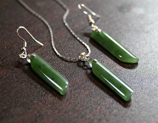 Minimalist Genuine Nephrite Jade Jewelry Set: Hand Carved Natural Green Necklace - AAA Premium Quality Gemstone - Etsy