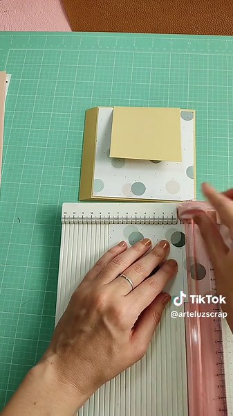 Tutorial de Scrapbooking: Paso a Paso y Desde Cero