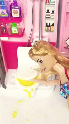 Satisfying with unboxing barbie doll diarrhea WiphaASMR #asmr #barbie #barbiedoll #satisfying