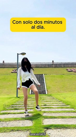 ¿Te sientes cansado, tenso o simplemente fuera de ti últimamente? Solo 1 hora de Tai Chi suave y poderoso puede reiniciar tu cuerpo y mente. ✨ Di adiós a la fatiga crónica, la rigidez y el estrés. 💬 Comenta ""SANAR"" y te enviaré el enlace del curso de sanación al instante. | Liquing Taichi