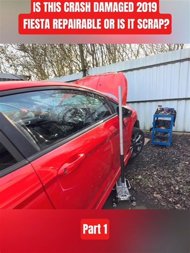¿Es reparable el Ford Fiesta 2019 dañado? | Parte 1