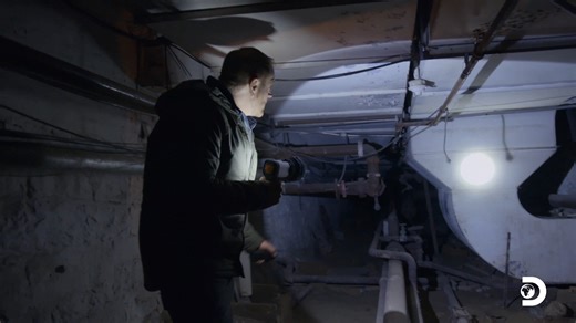 📍 Trans-Allegheny Lunatic Asylum It seems the spirits haunting this old asylum are not afraid to make their presence known. Find out what the team uncovers on #ExpeditionX tonight at 9p on Discovery. | Discovery