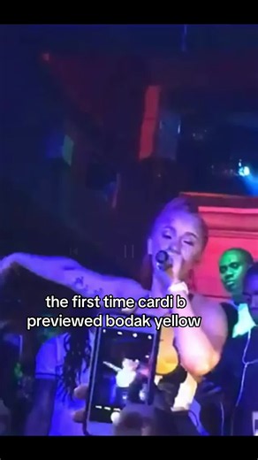 knew it was gonna be a hit #cardib #explorepage✨ #foryoupage #bodakyellow #fyp