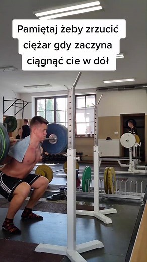 Proper Squat Technique in the Gym