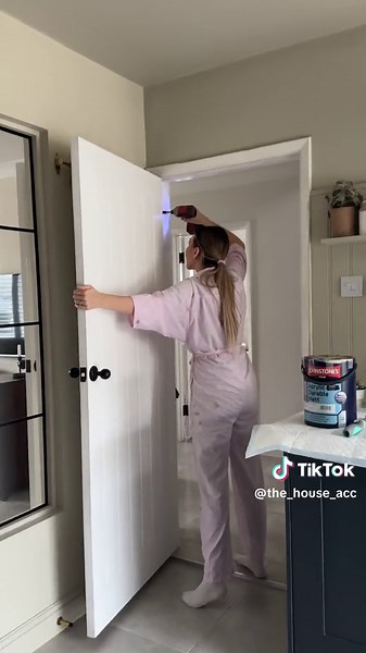 Color Drenching Door Painting: DIY Tutorial