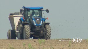 'This chemical is toxic'| Residents in a rural town of North Texas are speaking out against the use of biosolids fertilizer