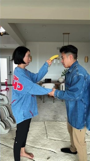 Bringing a knife to a gun fight 😒 ib:@Seungjaenim