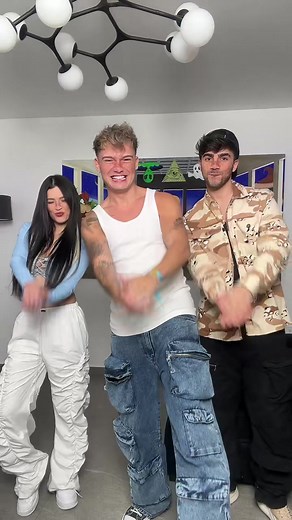 Ian Lucas y sus locuras en TikTok y YT