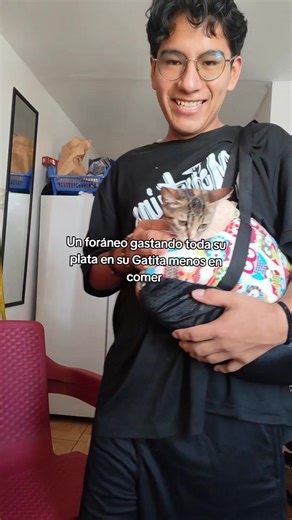 Un foráneo que ama a su Gatita #foraneo