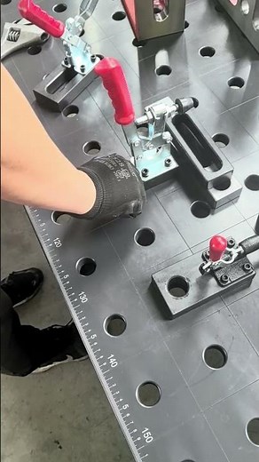 How to use the quick clamps with the 3D welding table #machine #cnc #welding #manufacturing