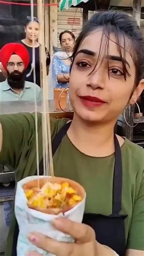 FOOD VLOGGER ROAST #shorts #foodvlogger