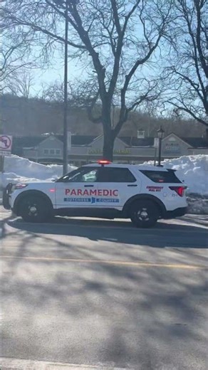 Fly Car 1 responding to village of Fishkill from Pleasant Valley. #EMS #firefighter