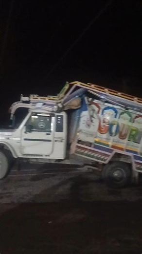 truck aur pickup ke bich hua accident 😭 #ytshorts #trending #viral #subscribe