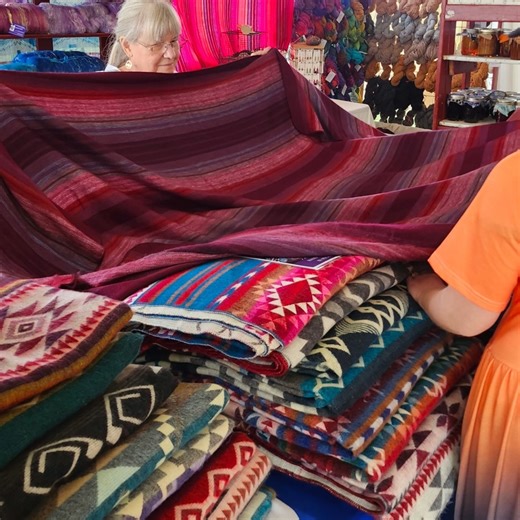 Join us for the Portage Holiday Market on 🗓 Sunday, November 23, from 11 AM to 3 PM at 📍Portage Parks & Recreation, 320 Library Lane. With Thanksgiving less than three weeks away, it's time to get ready for the holidays! ⛄ 🎁 You'll find gourmet food to bring to the Thanksgiving table, hostess gifts, and of course, a wide variety of unique items to give to friends and loved ones throughout the holiday season at the Portage Holiday Market. ❄🎄🔔 | The City of Portage MI