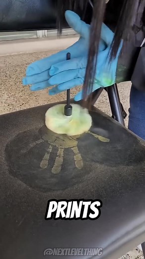 Forensic Pro_ Dusting for Prints | Nextlevelthing