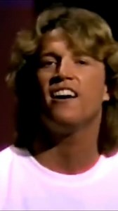 'Shadow Dancing' - Andy Gibb ... 🎸 .... 🎼 ... 🎧 ........................ 🎸 . 🎺 . 🎷 . 🎻 . 🎹 . 📯 . . #AndyGibb #Music #Videos #ShadowDancing #Musica #Legend #BVtS | Best Videos to Share