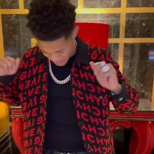 24K views · 70 reactions | YK Osiris with a new fit after they killed his Gucci fit 來 | DatPiff | Facebook
