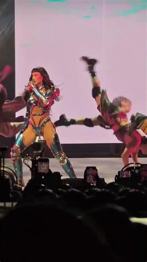 Katy Perry Rocks London's O2 Arena #shorts