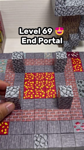 End Portal with MAGNETIC Minecraft BLOCKS!!!🧲