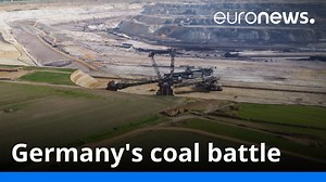 One of the world’s biggest opencast lignite pits is destroying villages in Germany. In this episode of #EuronewsWitness, Hans von der Brelie meets people refusing to leave their homes, climate activists blocking a giant bucket-wheel excavator and even building tree houses to save the forest. Watch in full 👇 | Euronews English