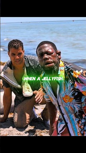 Jellyfish Face Attack Panic Mode! 😱