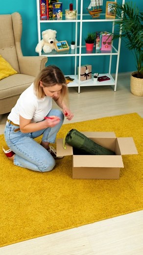 5-Minute Crafts | How to adapt a box to the size you need 🙂⭐ #hacks #hack #lifehack #viralvideos | Instagram