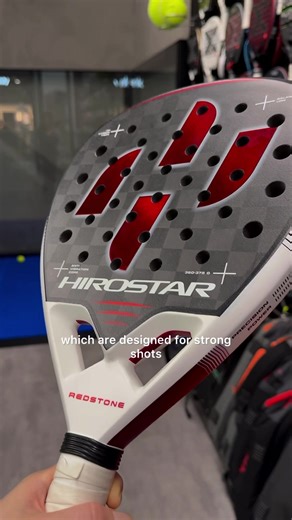 🇮🇹 Discover the Power of Hirostar at Fun Padel Looking for the perfect balance of Italian style and professional performance? The Hirostar 2025 collection is available at Fun Padel, offering high-quality rackets for every type of player. From explosive power to surgical control, Hirostar is the choice of those who refuse to compromise on the court. Find your match in our store: 🚀 Alien Pro 2025 (€315) – Elite power for the most demanding players. 💥 Alien 12K Attack 2025 (€295) – For those wh