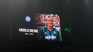 Große Anteilnahme nach Tod von Andi Brehme: Inter gedenkt bei CL-Spiel mit Schweigeminute und Trauerflor