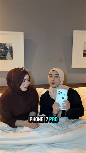 Unboxing iPhone 17 oleh Mila: Reaksi Valen