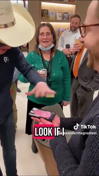 Real Cockroach Scare Prank in New York City